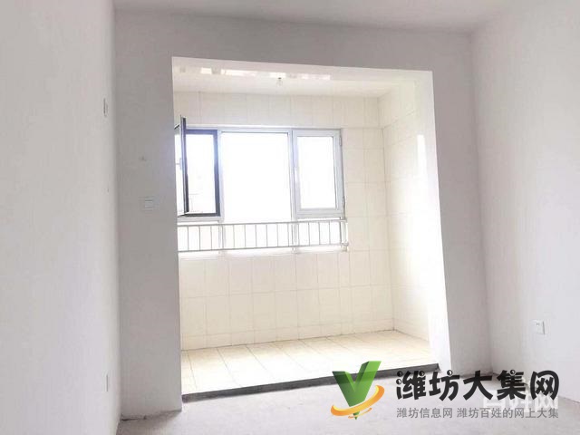 特價房！首付僅需10萬 濰城區政府旁電梯洋房134