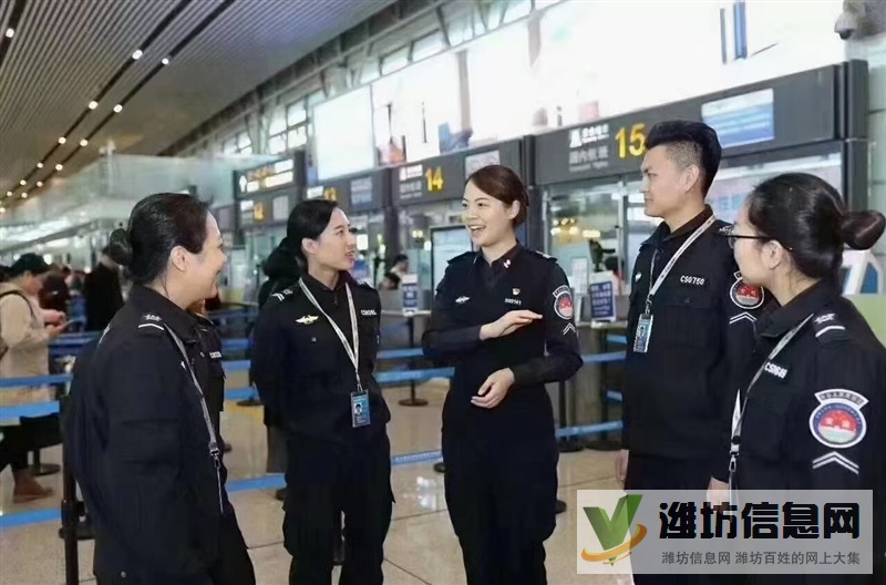 上一休一高鐵跟車乘務員，進站安檢員